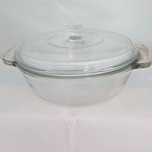 Anchor Hocking Ovenware 1037 Clear Glass Casserole Dish with Lid – 1.5 Quart - Picture 1 of 2